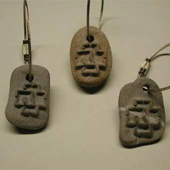 File:merch 242 7.webp