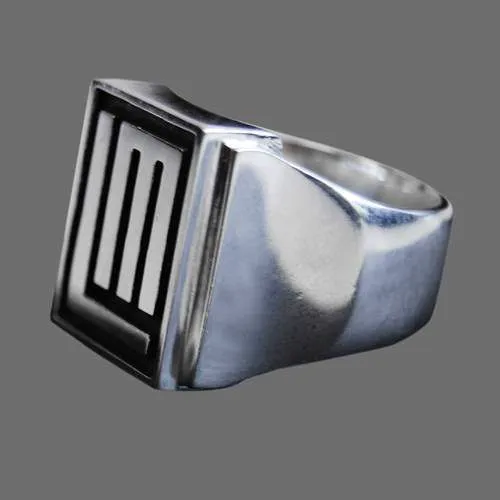 File:merch 1424 2.webp