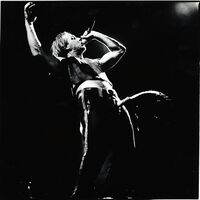 Till during the performance of "Bück dich"