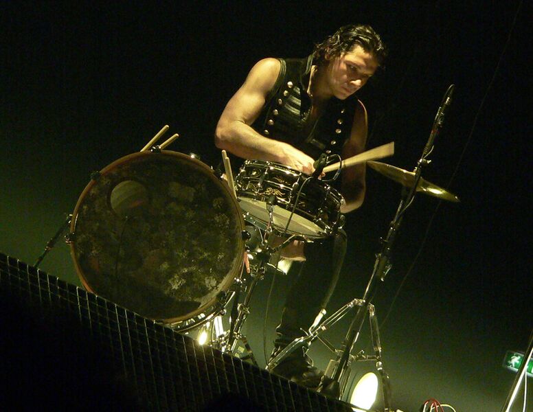 File:SmallerKit-by Karma .jpg